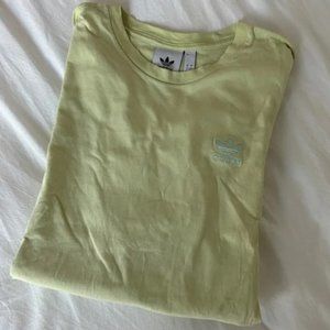 Adidas Tshirt